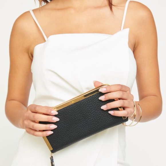 New Urban Expressions Zip Clutch Wallet Vegan Leather - Picture 1 of 5